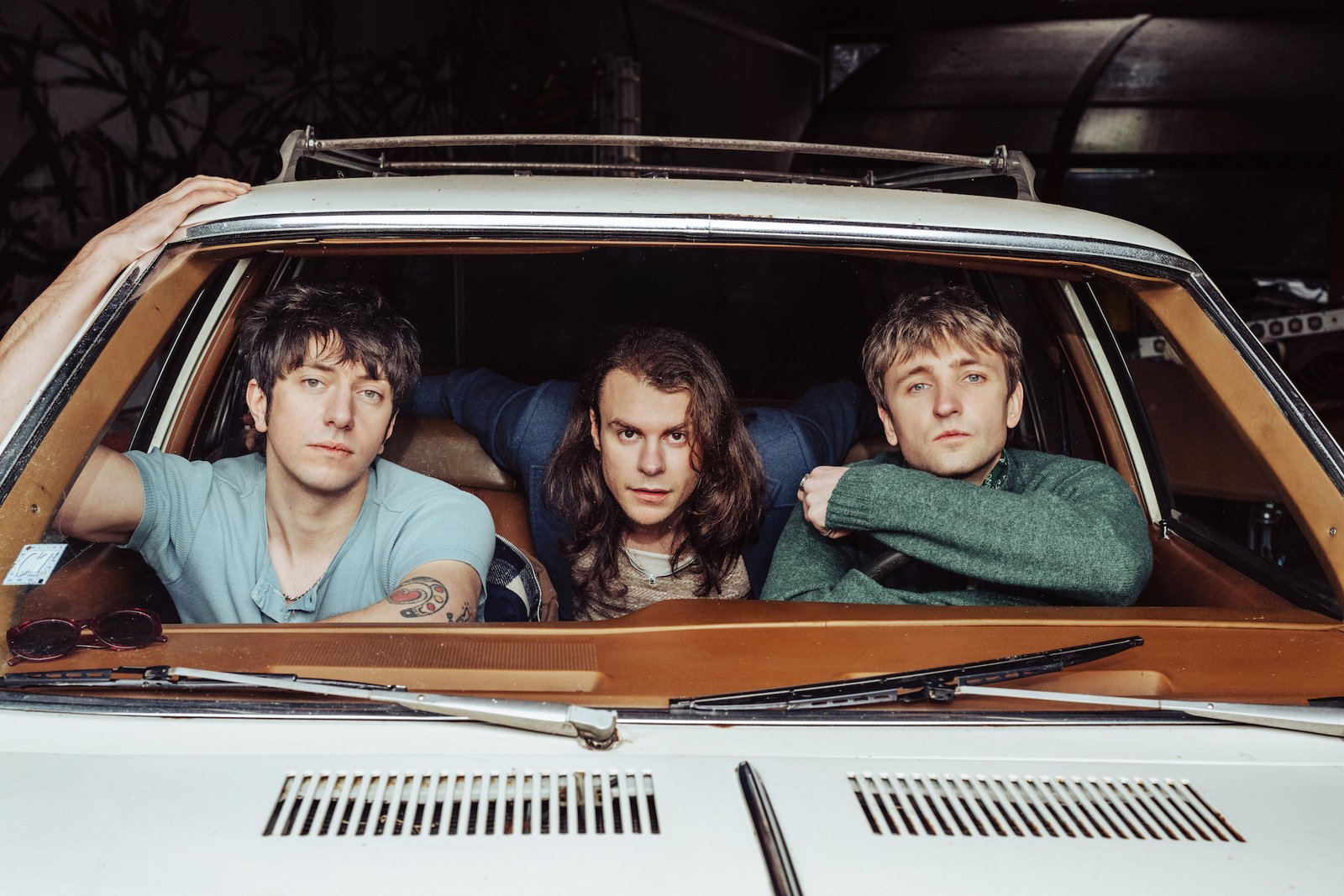 Howlin’ Jaws aceleran a fondo con ‘Maximum Speed’, nuevo single de su esperado álbum Living The Dream
